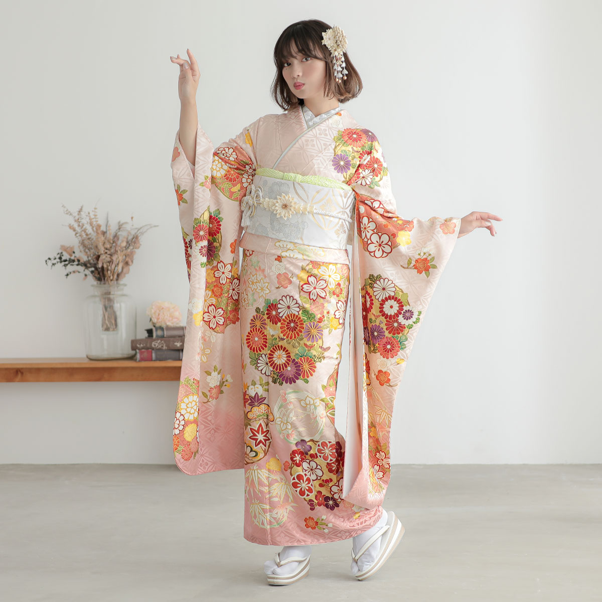 振袖： R2074吉澤の友禅【吉澤の友禅】薄ピンク 花丸文