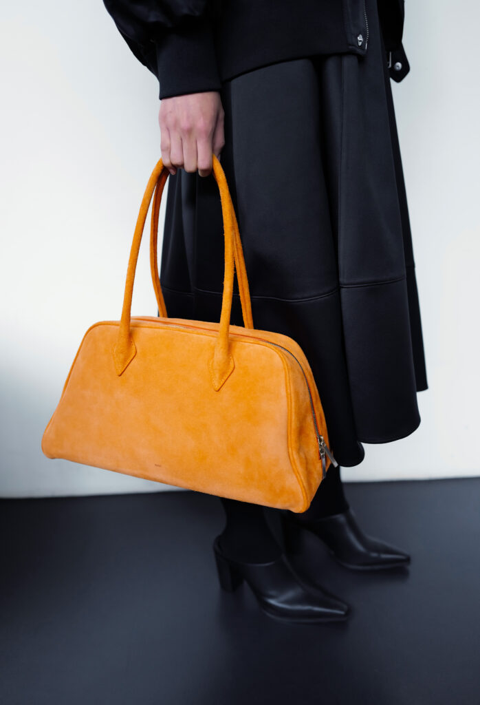 nugu ORR オレンジ レザー ハンドバッグ