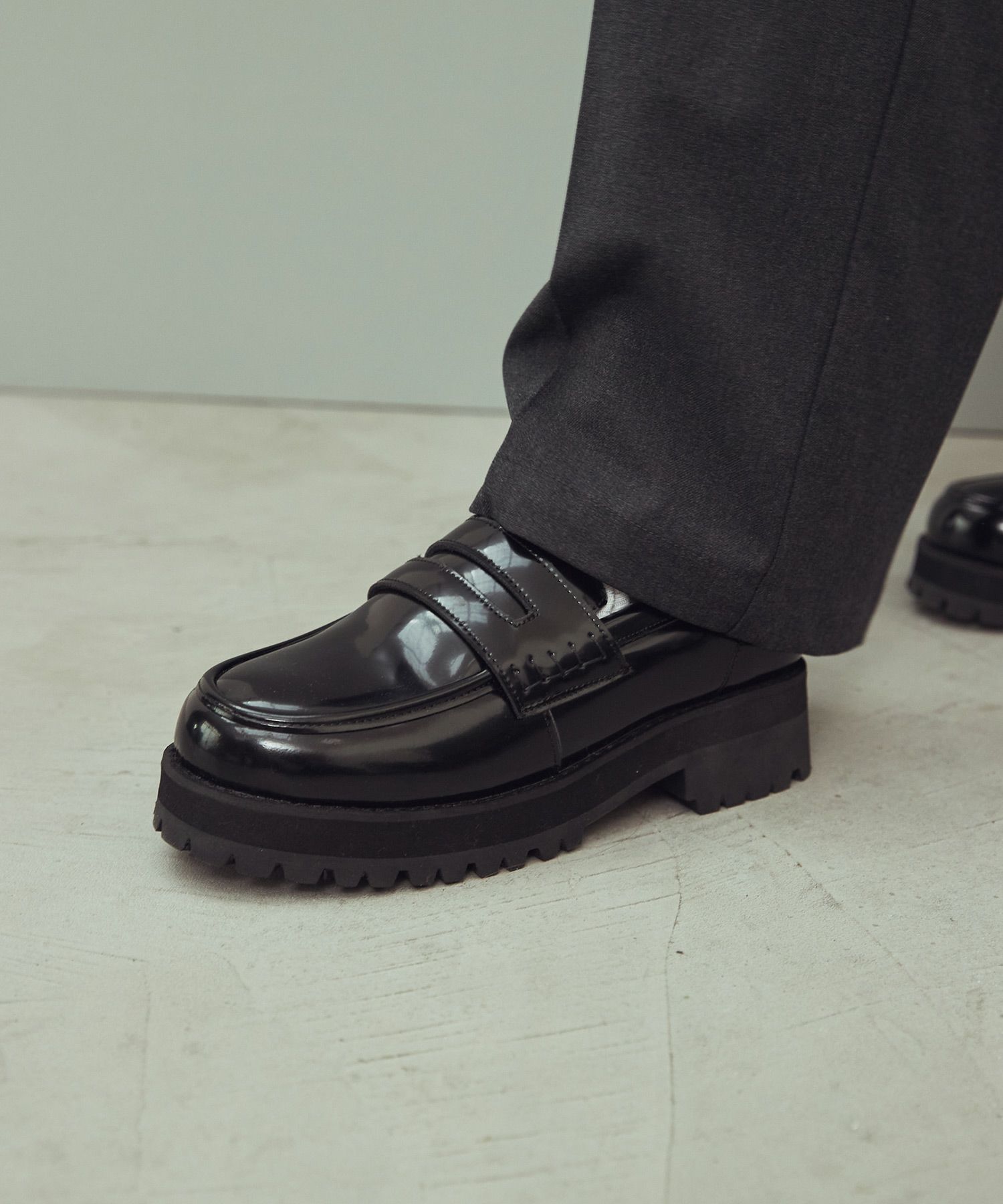 VIBRAM×OPENING ACT] ボリュームVIBRAMソールコインローファー