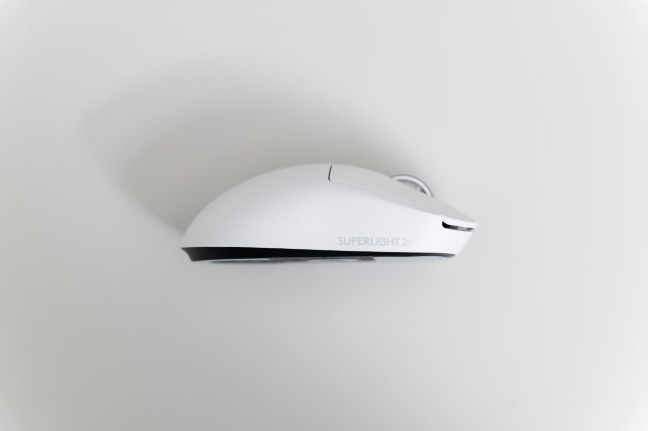 Logicool G PRO X SUPERLIGHT 2c レビュー：G PROシリーズ初の