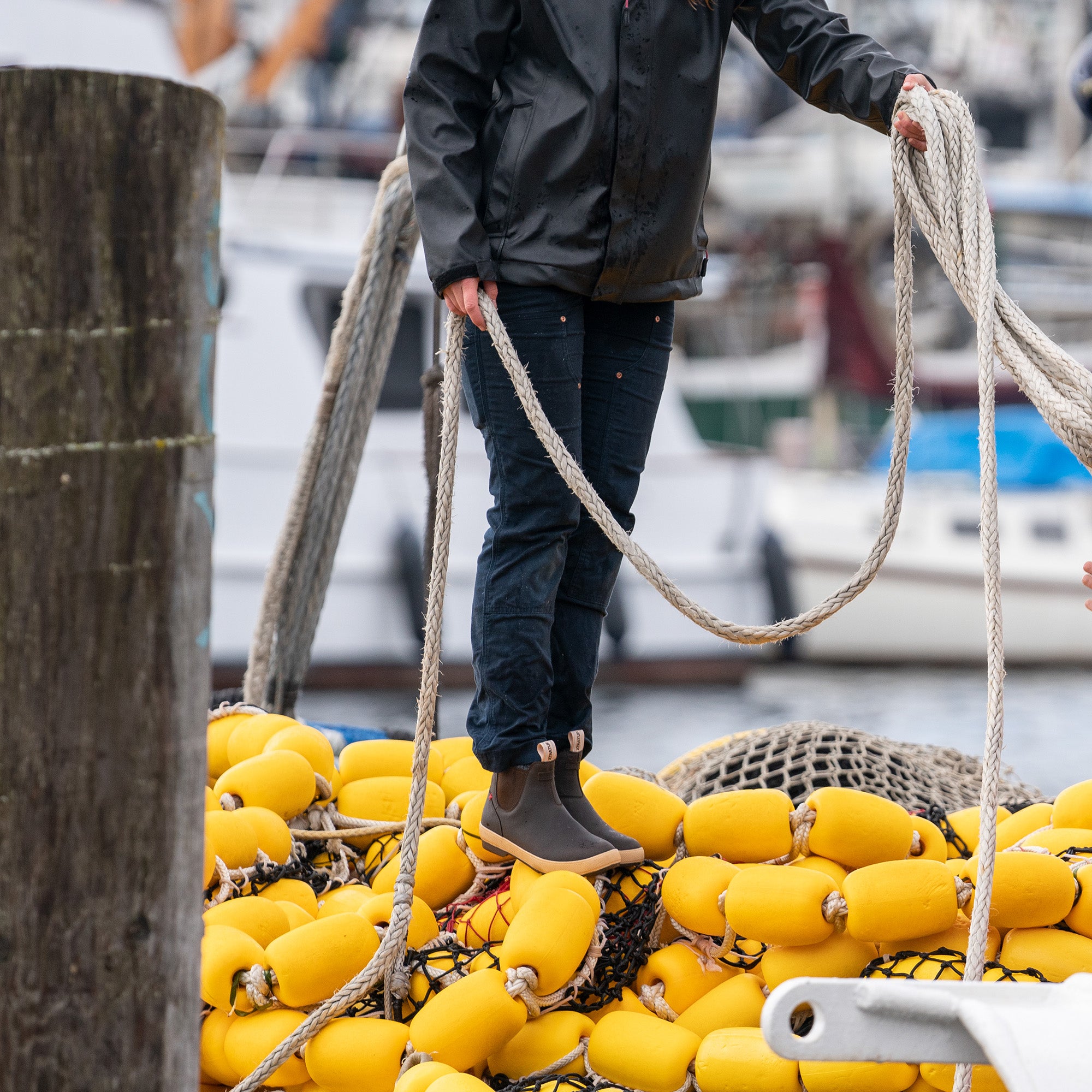 Men's Leather Legacy Chelsea Boot – XTRATUF