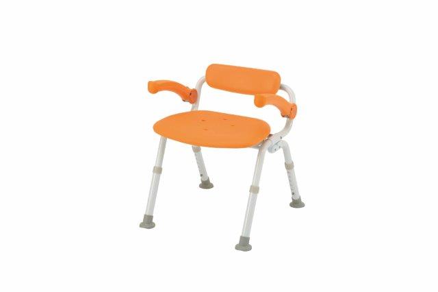 シャワーチェア〔ユクリア〕ミドルSP腰当付おりたたみN ｜ 入浴用具