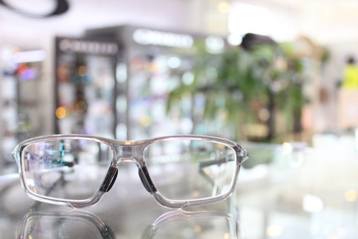 お客様ご注文品 OAKLEY 度付きクリアレンズ Crosslink ZERO のご紹介
