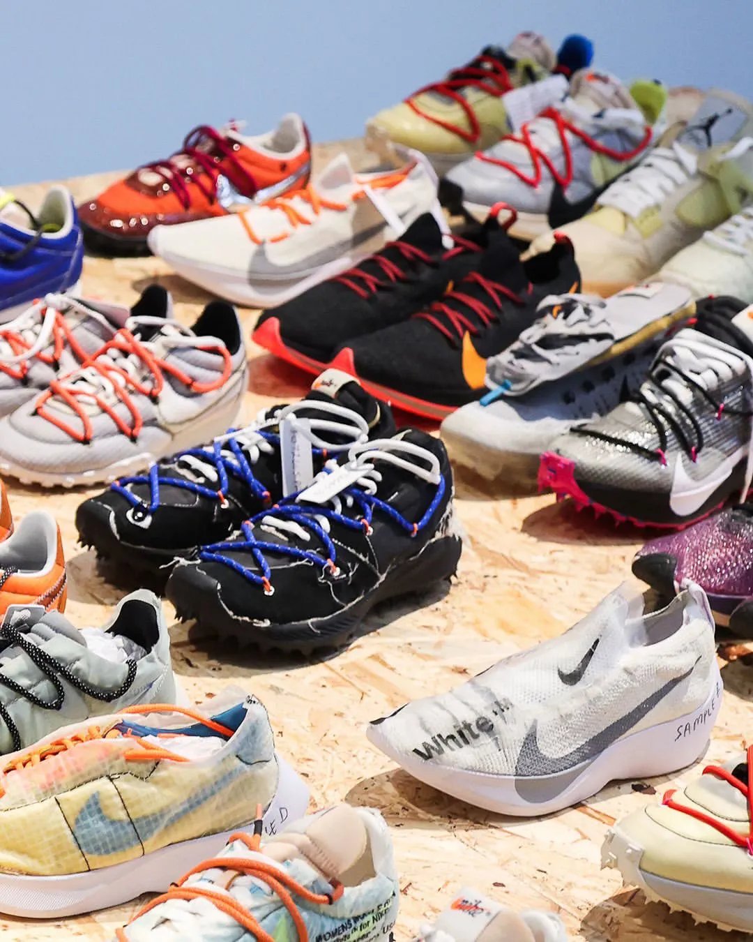 Off-White™ × NIKE の未発売サンプルモデルが公開 - Yakkun