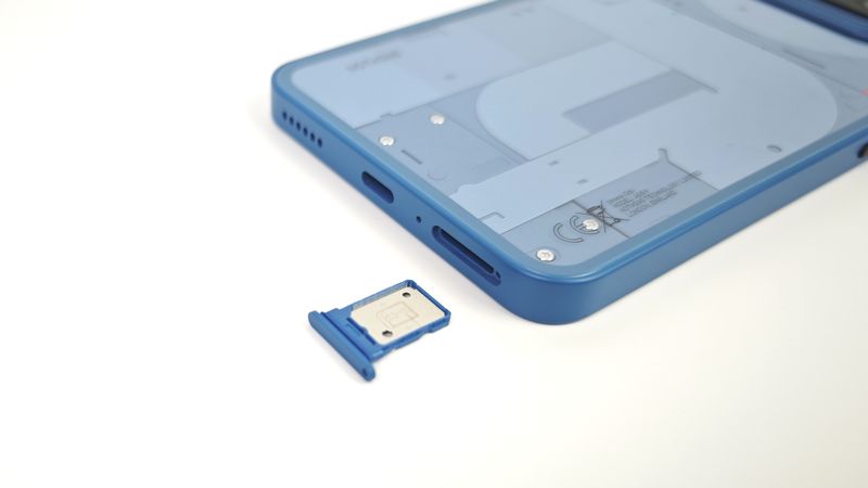 Nothing Phone (3a)」実機レビュー！尖り特徴有りのミドルスペック