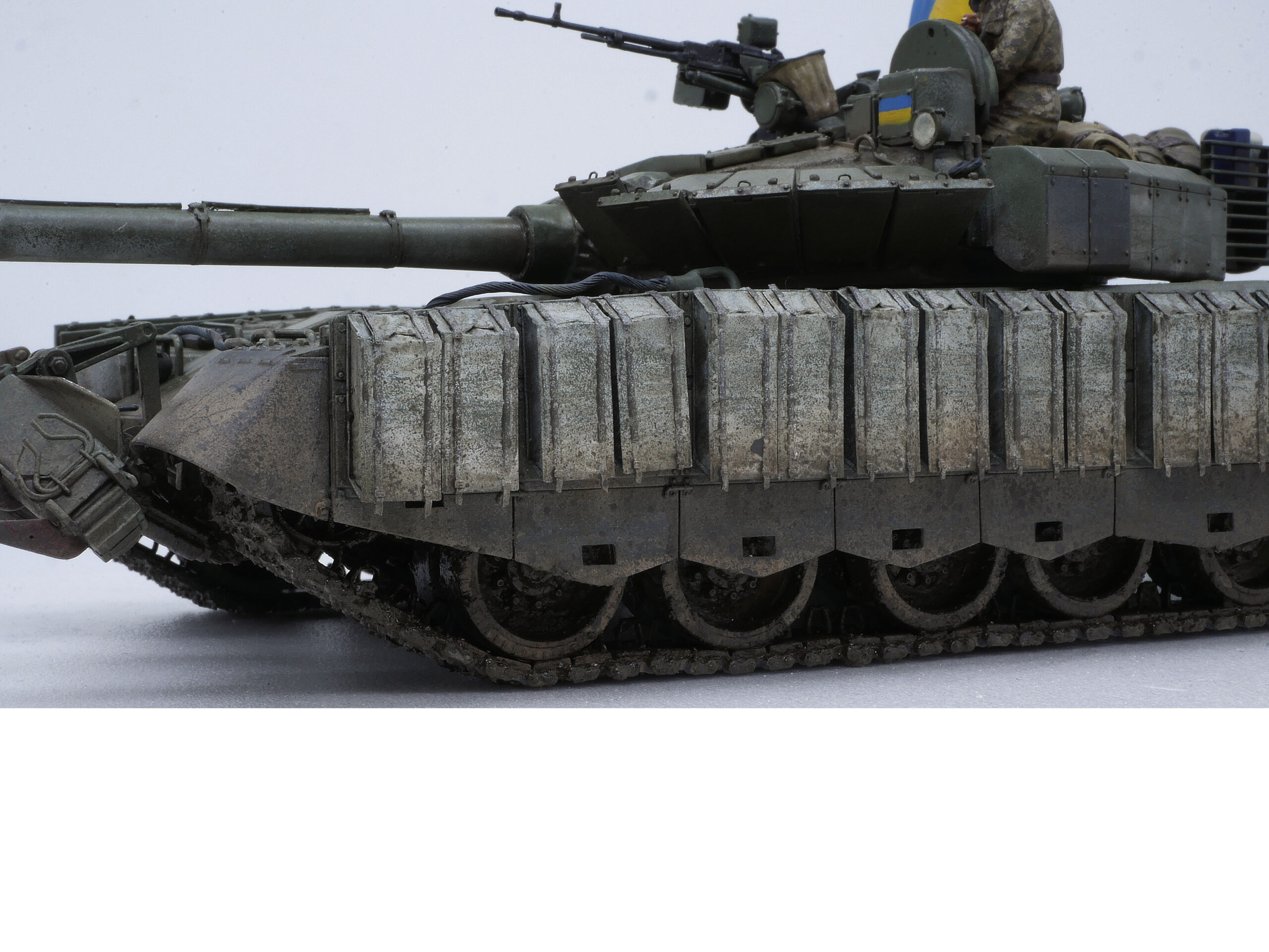 制作依頼品 1/35 TRUMPETER T-80BVM “Bunny” トランぺッター T-80BVM