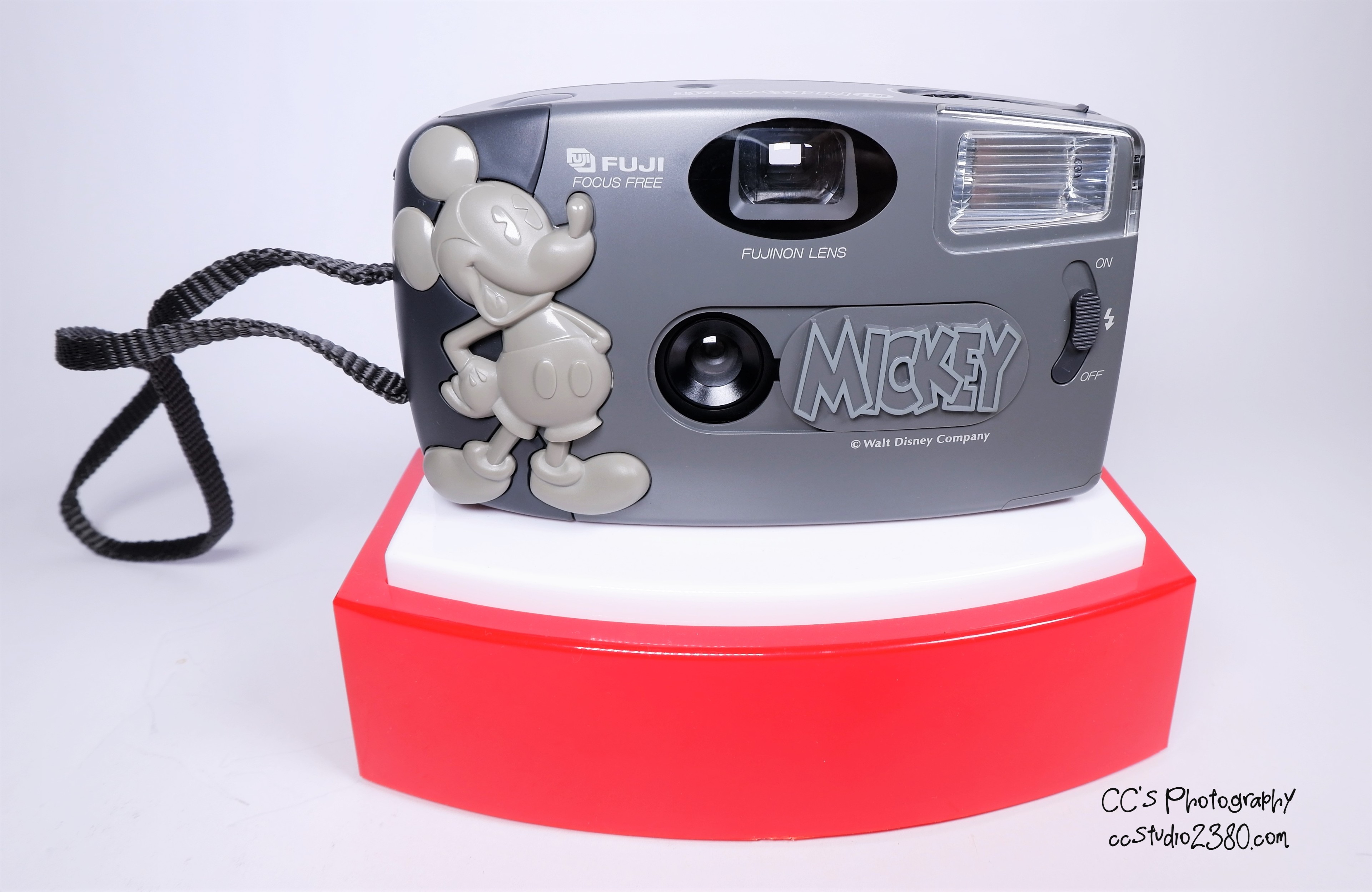 Fuji Hi! Mickey Mouse | Chasing Classic Cameras with Chris