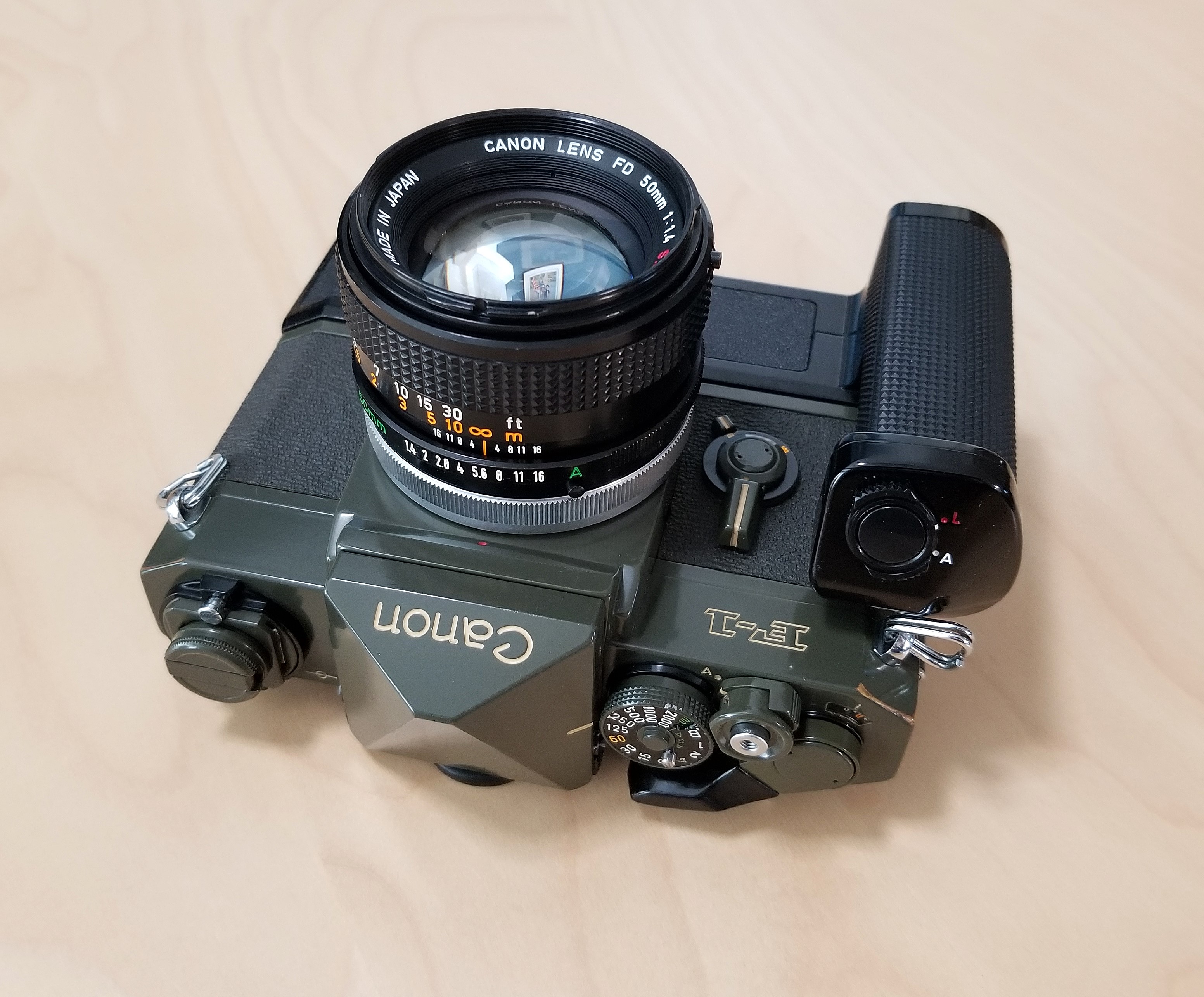 Canon's 'mysterious' green camera. | Chasing Classic Cameras with