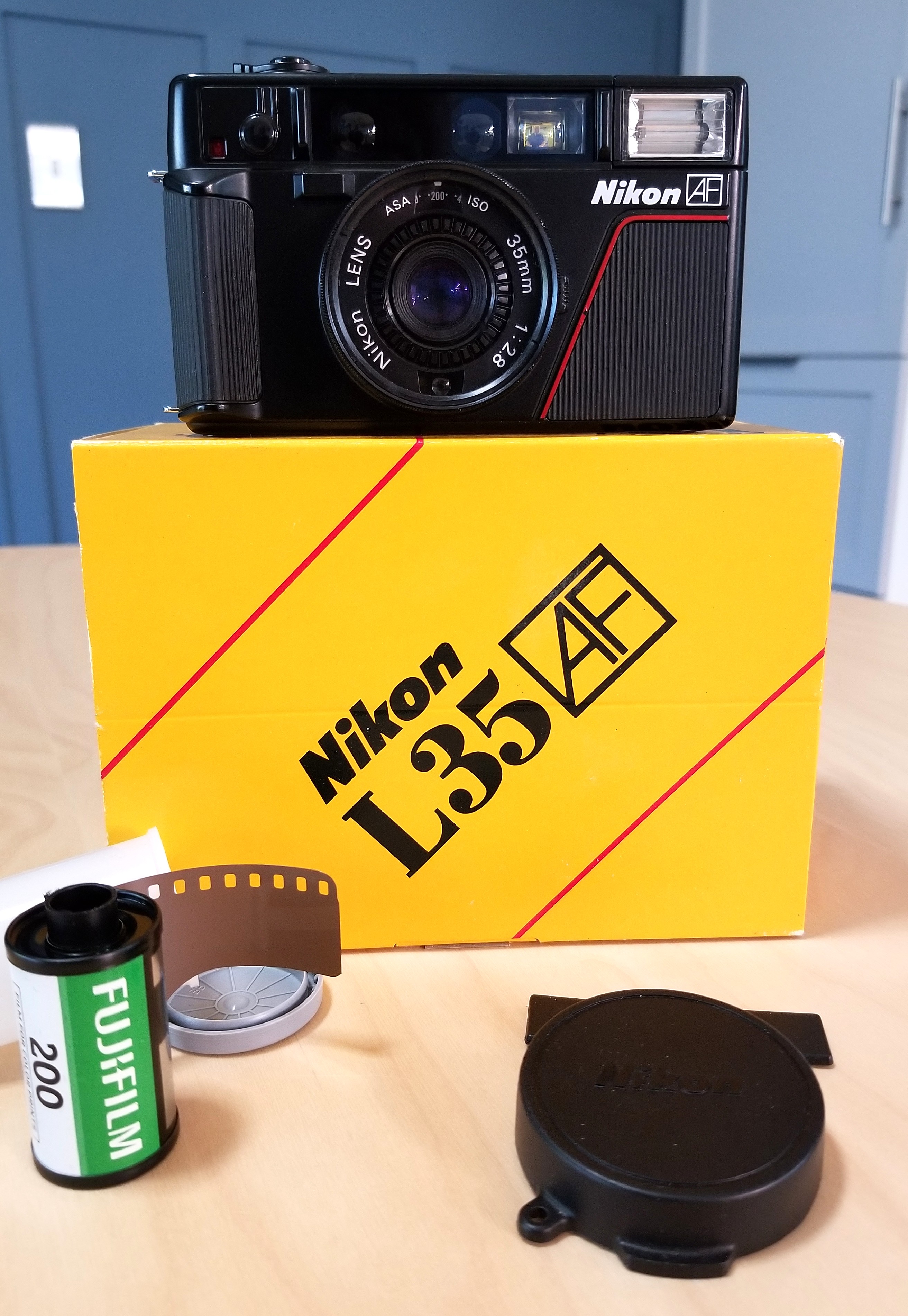 Nikon L35AF 35mm Camera | Chasing Classic Cameras with Chris