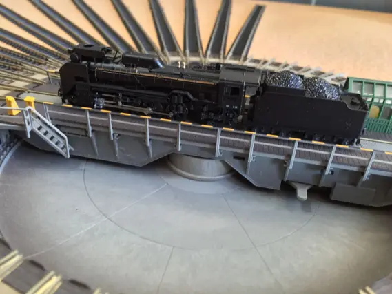 ラウンドハウス撤去と廃線工事 と 117系入線整備 | NGaugeJP - 横濱