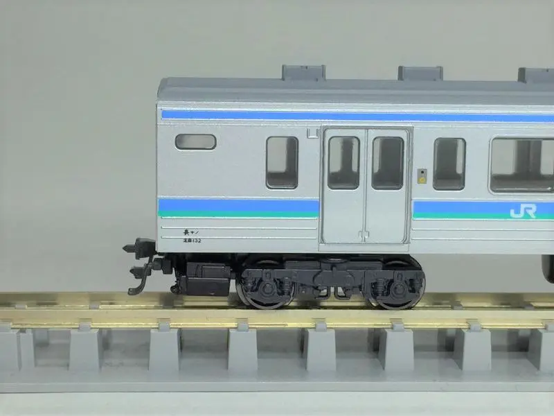 211系2000番台 長野色 入線です。KATO 10-1425 6両セット | NGaugeJP