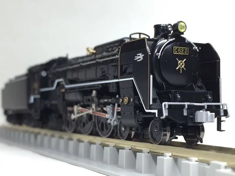 C62 2号機梅小路機関区1972仕様を弄る。その1 KATO 2017-9 KATO京都駅