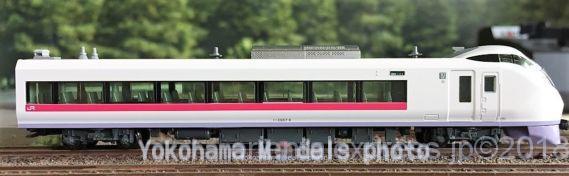 E657系「スーパーひたち」入線しました。KATO 10-1110 / 10-1111