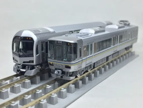 223系5000番台 + 5000系 マリンライナーDセット が入線しました！TOMIX