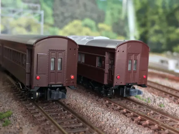 お召列車 一号編成が入線しました。 KATO 10-418 | NGaugeJP - 横濱