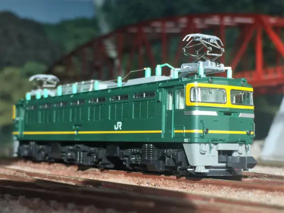 EF81 トワイライトエクスプレス色が入線しました。KATO 3066-2