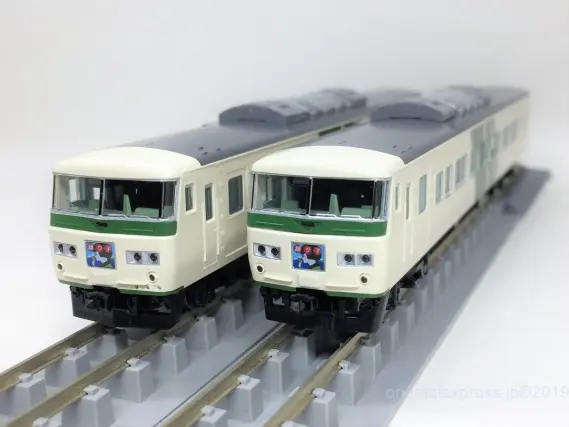 TOMIX 185系200番台「踊り子・強化形スカート」が入線しました。98306