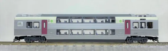 215系1次車「湘南ライナー」を弄る。その1 MICROACE A0020 10両セット