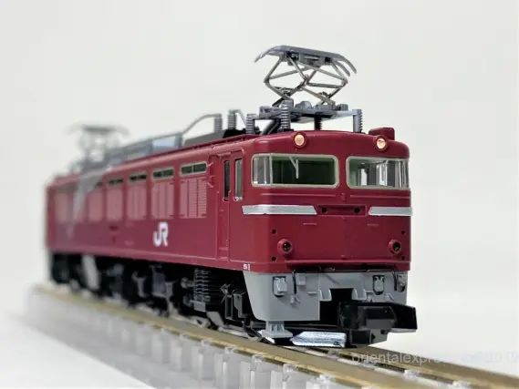 新 EF81「北斗星」塗装機が入線です！TOMIX 7126 新型モーターM-13搭載