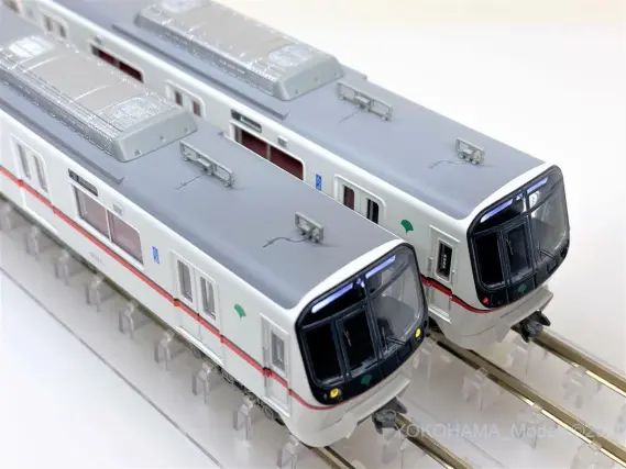 都営浅草線5300形ショートスカート・ベビーカーマーク付きが入線しま