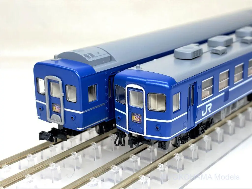 12系3000番代＋14系15形「だいせん」「ちくま」が入線です。TOMIX