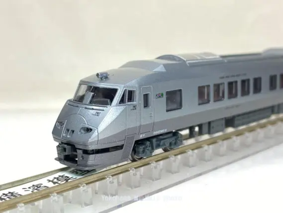 787系「つばめ」1995年頃のBK3編成が入線しました。KATO 10-1615