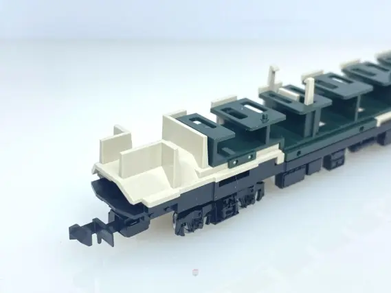 入門用 EF81・24系トワイライトエクスプレスが入線です。TOMIX 98359