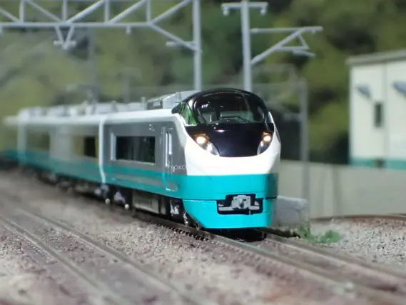 E657系(E653系リバイバルカラー緑)「ひたち・ときわ」を弄る。KATO 10