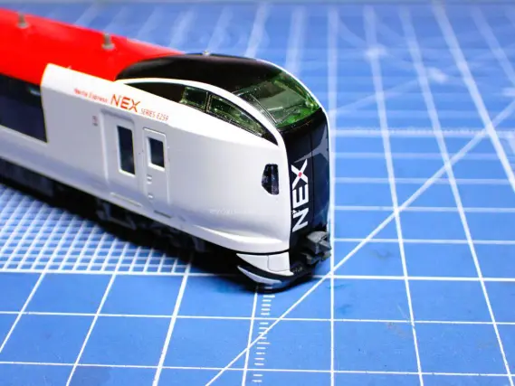 E259系「成田エクスプレス」を弄る。 KATO 10-847 / 10-848 | NGaugeJP