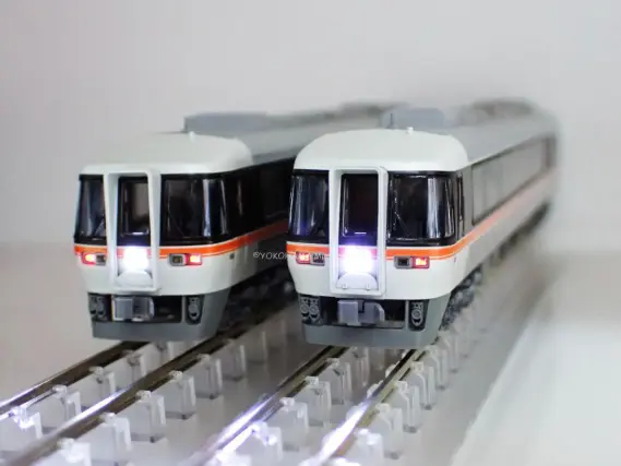 キハ85系「ワイドビューひだ・ワイドビュー南紀」入線です。KATO 10