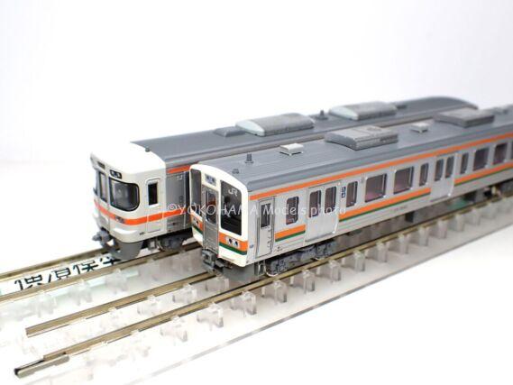 211系5600番台+313系2600番台(東海道本線)が入線しました。 KATO 10