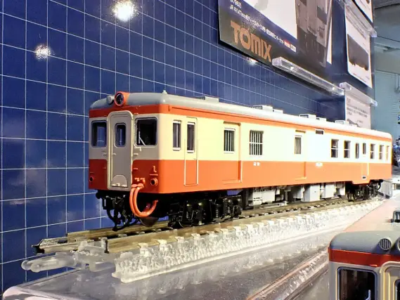 TOMIX キハユニ26形 品番：7425 | NGaugeJP - 横濱模型