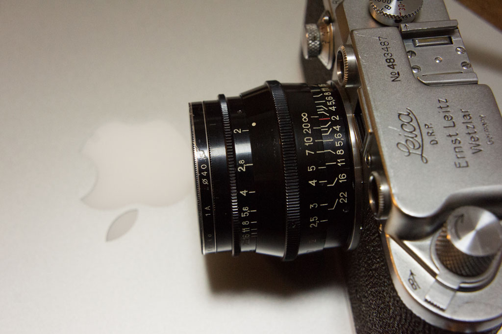 Leica IIIc - 晴れ時々ジャズ、雨のちカメラ