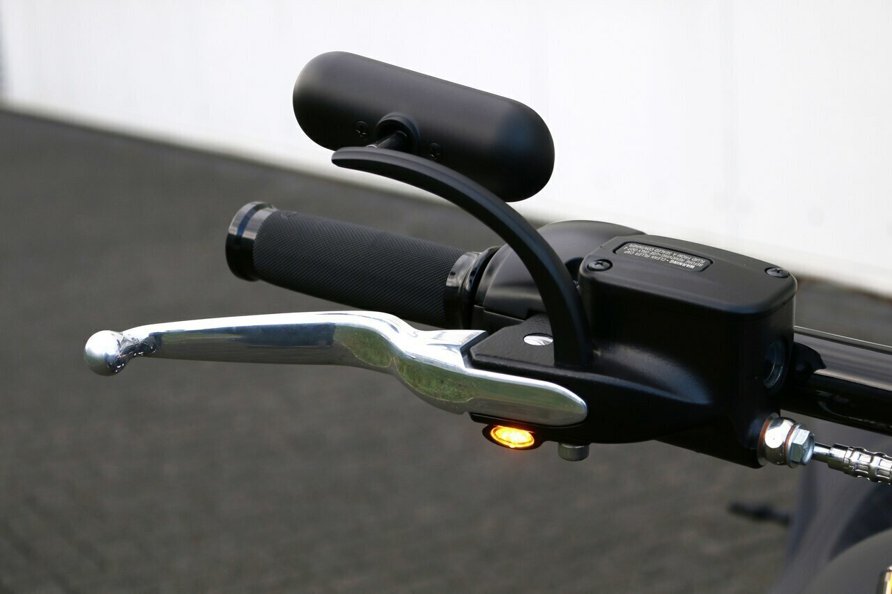 コドリン□ユニバーサルエリプス LEDウインカー クローム Kodlin