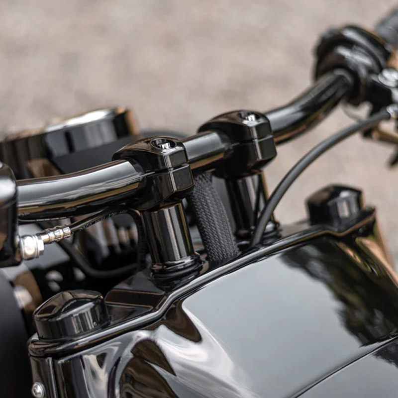 キラーカスタム□ 3インチライザーセット ブラック （クランプ径1.25