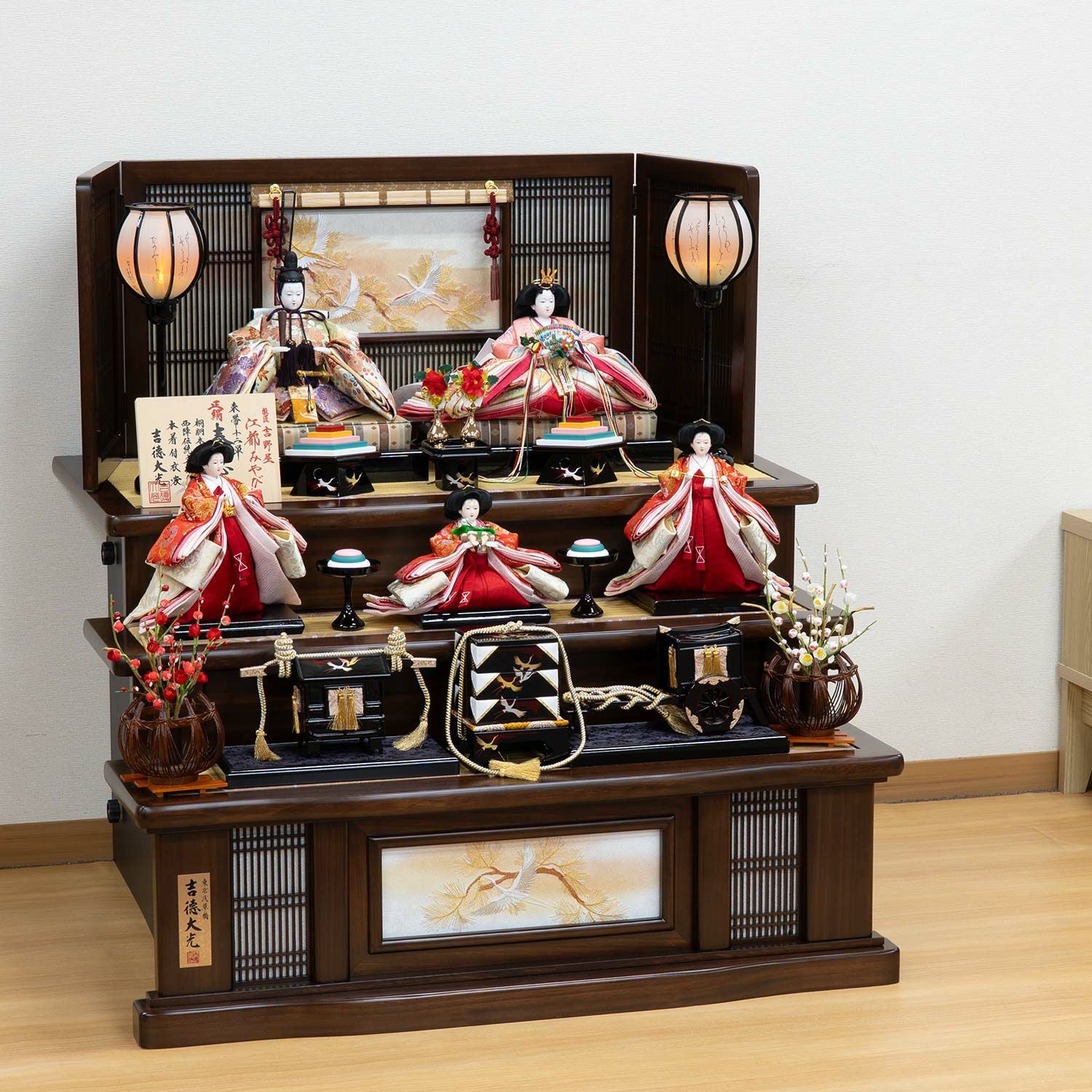 三段飾り 商品一覧 | 雛人形（ひな人形）・五月人形の吉徳