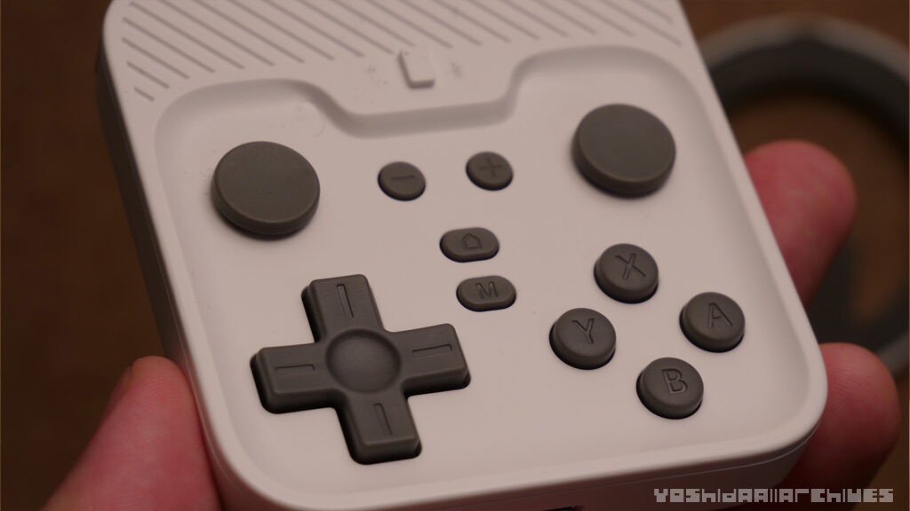 レビュー】Magsafe着脱できるスマホ用コントローラー『abxylute M4