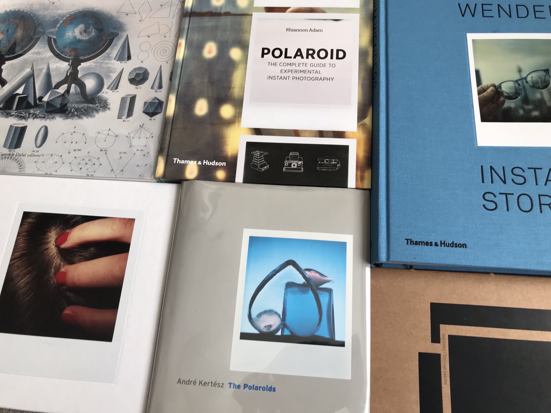 ポラロイドの写真集〈その2〉 | 写真と文具