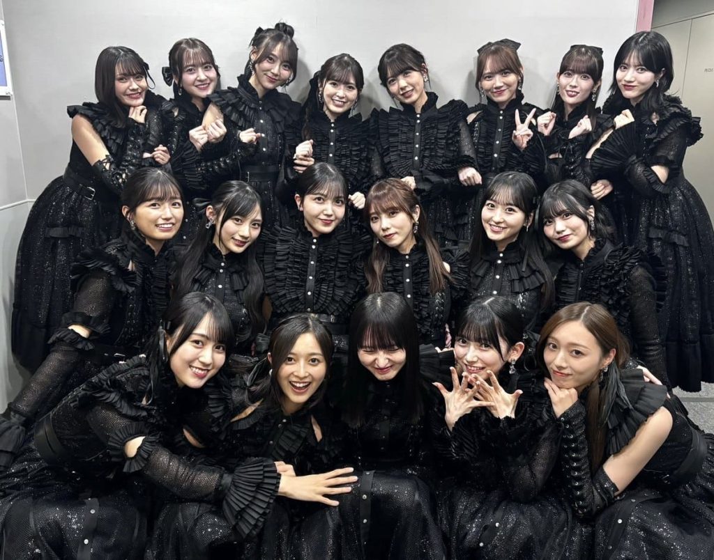 MV着用ブラック衣装をCDTVライブで 乃木坂46【歩道橋・フルサイズ披露