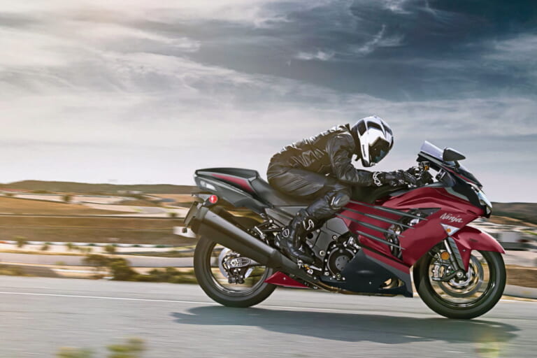 日本で消滅の自然吸気モンスターが最新モデルに！ カワサキ「ニンジャ