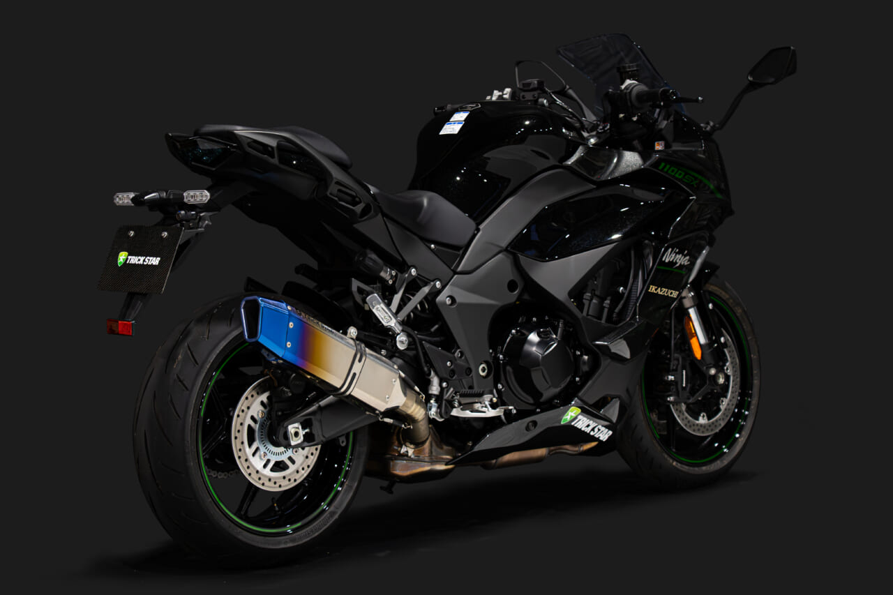 カワサキNinja1100SX政府認証スリップオンマフラー「IKAZUCHI」が最速