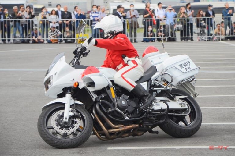 実は一般購入可能！『白バイ隊員御用達』乗車ブーツ ～元白バイ隊員が
