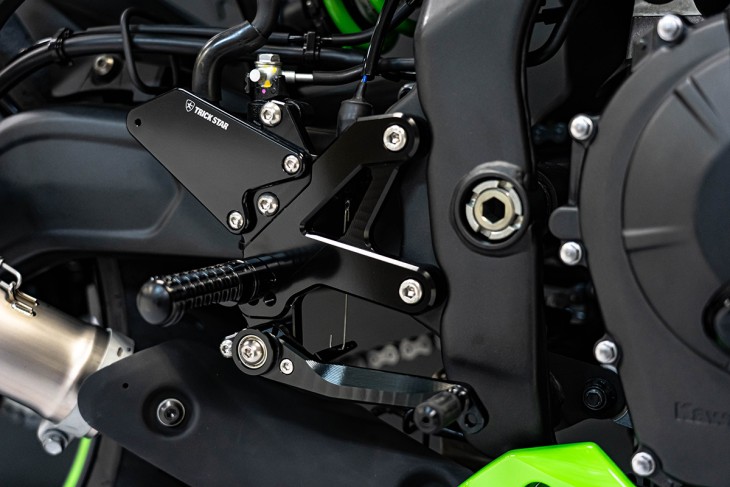 トリックスター】Ninja ZX-4RR/ZX-4R SEに適合する製品を発売開始