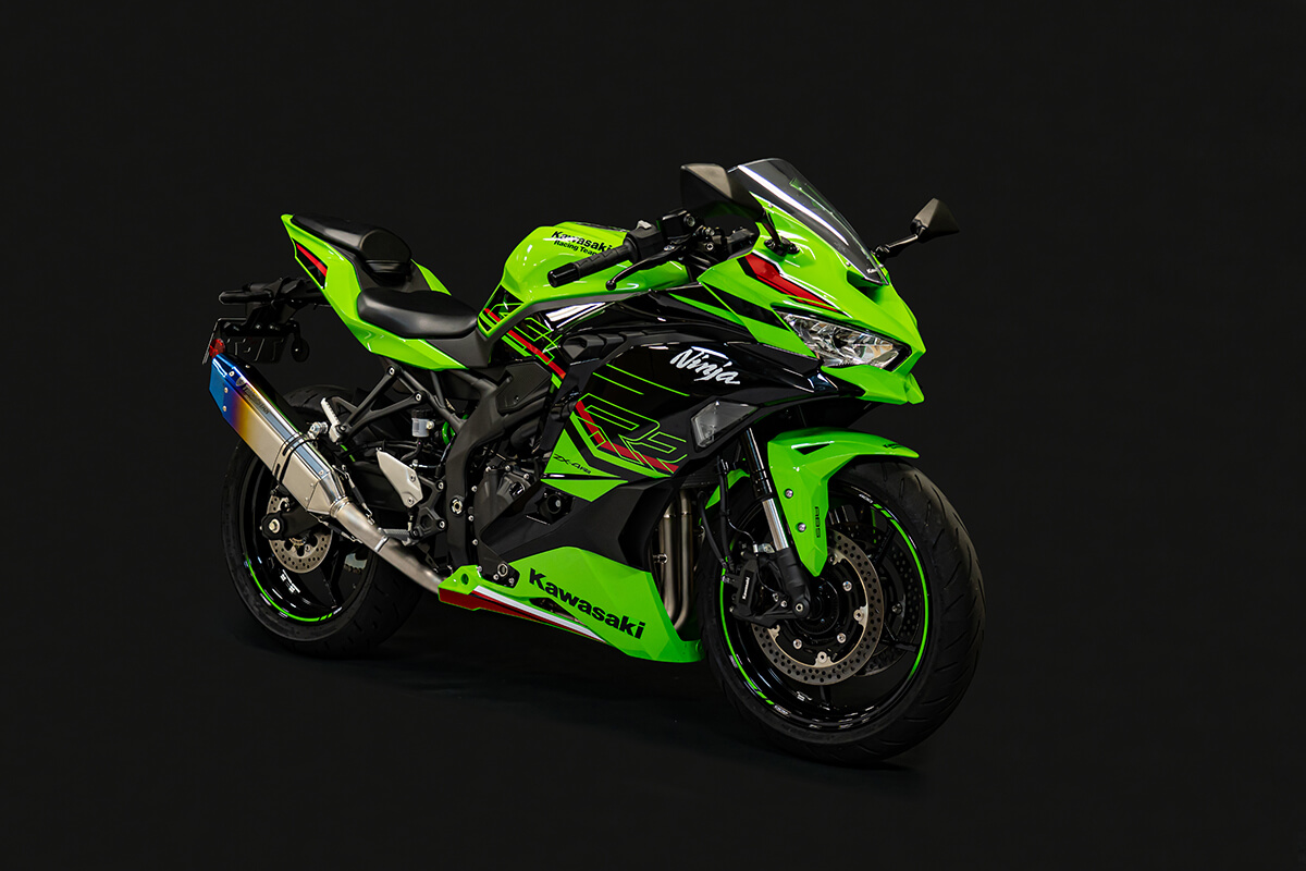 トリックスター】ZX-4R政府認証フルエキゾーストマフラーを発売開始