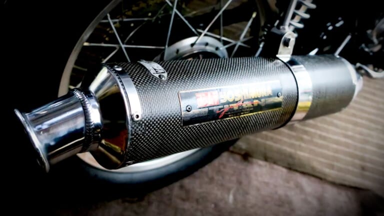 カーボンサイレンサーの“艶再生”してみない？【ヨシムラおすすめの