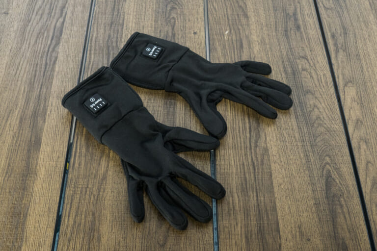 バイク用品レビュー]計2万円ちょいの寒さ対策、電熱グローブ&ベストが