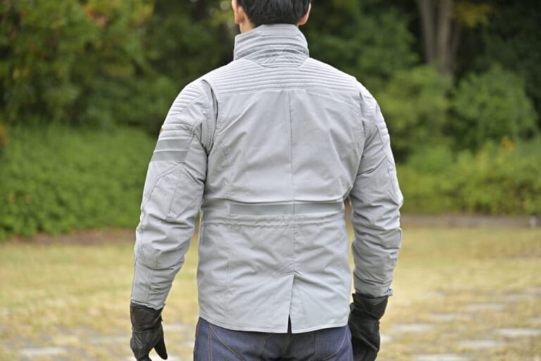 クシタニ ウィンターアーカナジャケット】高性能の防水透湿生地