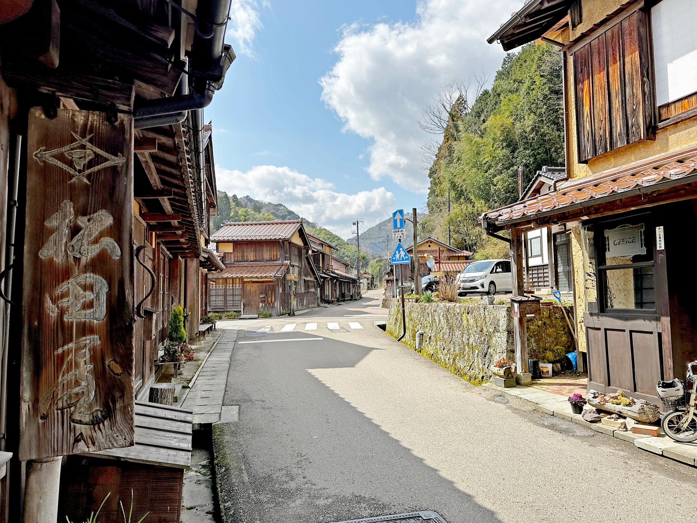 2504iwmgIMG_0621.jpg?crop=0px,