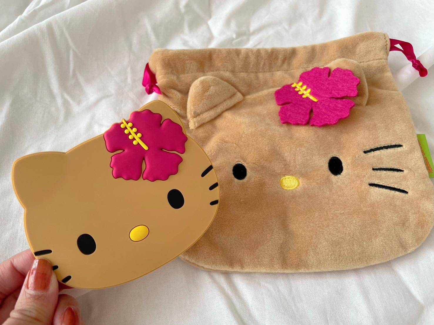 2025年夏はY2Kなキティちゃんの付録に大注目なのだ♡フェアリーキティ