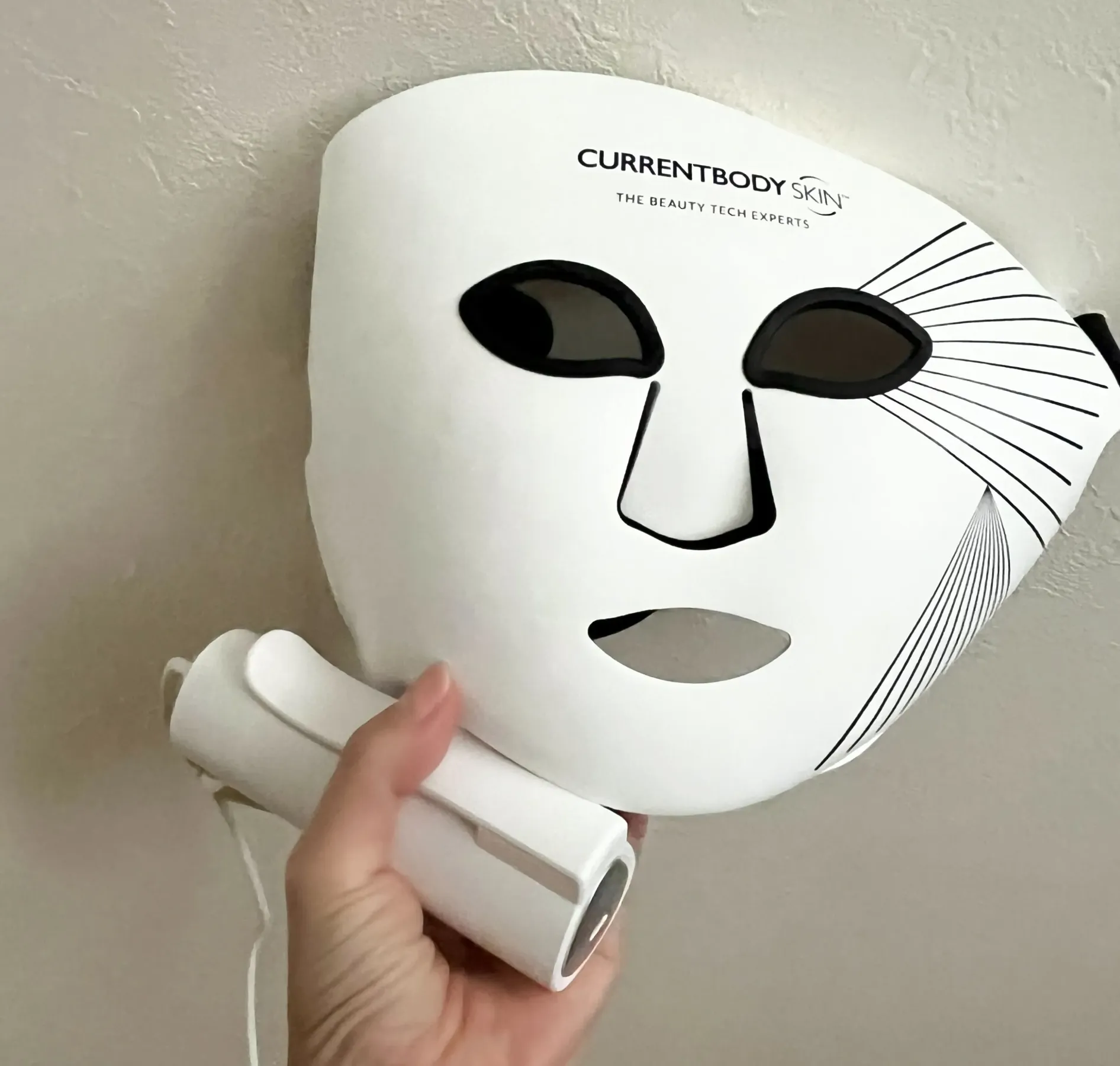 カレントボディLEDライトマスクは効果ある？アラフィフ美容ライターが